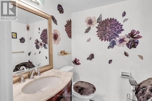 1108 - 511 The West Mall Drive W, Toronto, ON - Indoor Photo Showing Bathroom