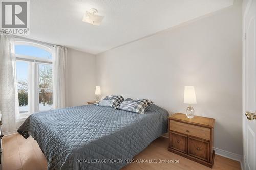 3395 Trelawny Circle, Mississauga, ON - Indoor Photo Showing Bedroom