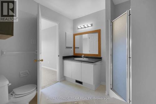89 Thornbury Crescent, Ottawa, ON - Indoor Photo Showing Bathroom
