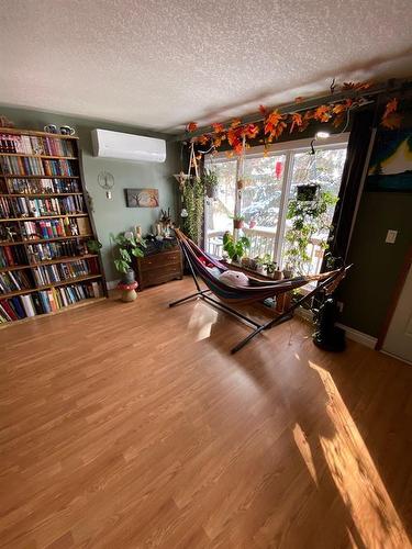 111 2Nd Avenue S, Swan River, MB - Indoor Photo Showing Other Room