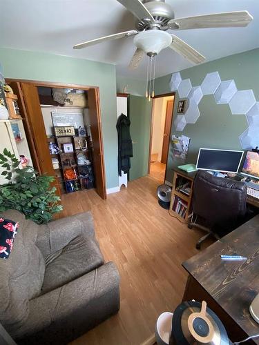 111 2Nd Avenue S, Swan River, MB - Indoor