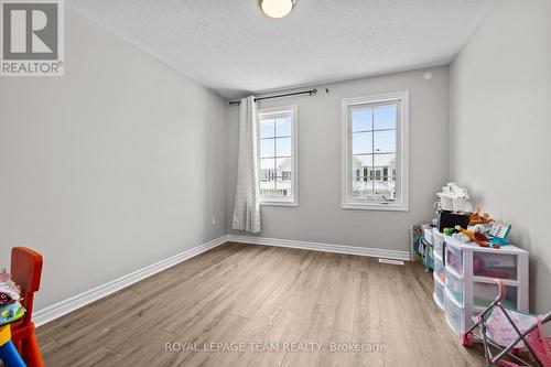 708 Mayfly Crescent, Ottawa, ON - Indoor