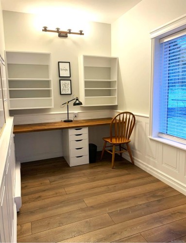 375 Baylis Rd, Qualicum Beach, BC 