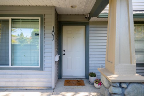 101-211 Victoria Rd, Nanaimo, BC 