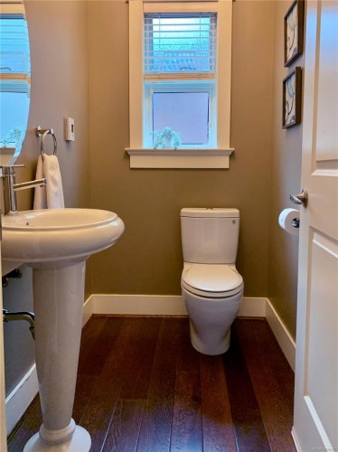 15-675 Superior St, Victoria, BC 