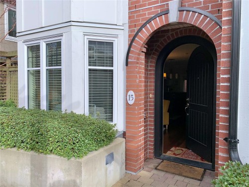 15-675 Superior St, Victoria, BC 