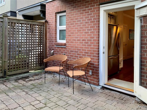 15-675 Superior St, Victoria, BC 