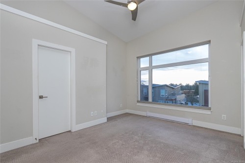 14-235 Island Hwy, View Royal, BC 