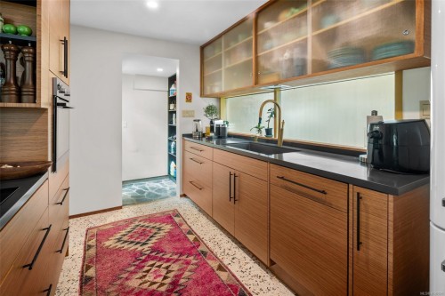 6110 Grieve Rd, Duncan, BC 