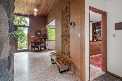 6110 Grieve Rd, Duncan, BC 