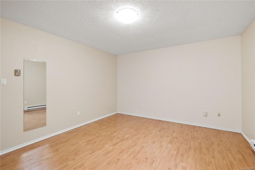 13-897 Admirals Rd, Esquimalt, BC 