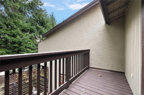 13-897 Admirals Rd, Esquimalt, BC 