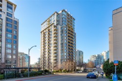 1006-751 Fairfield Rd  Victoria, BC V8W 4A4