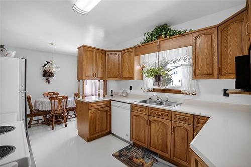 322 Linden Ave, Winnipeg, MB 