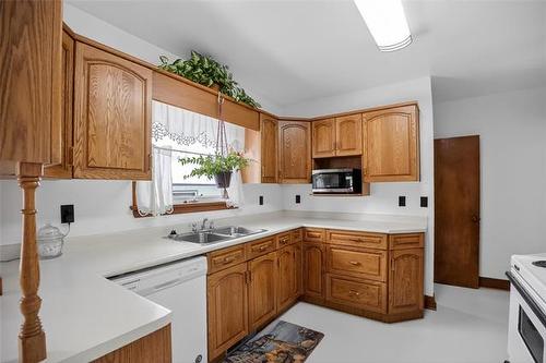 322 Linden Ave, Winnipeg, MB 