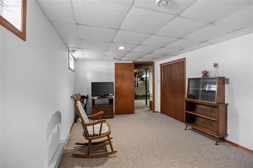 322 Linden Ave, Winnipeg, MB 