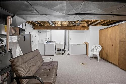 322 Linden Ave, Winnipeg, MB 