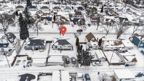 322 Linden Ave, Winnipeg, MB 