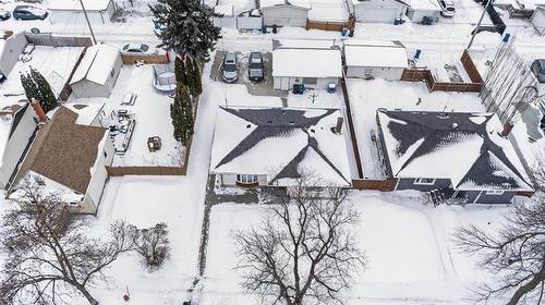 322 Linden Ave, Winnipeg, MB 