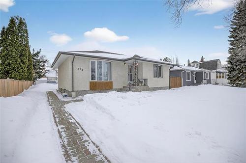 322 Linden Ave, Winnipeg, MB 