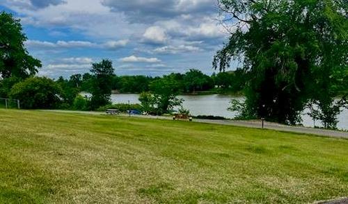 140-2695 Main St, Winnipeg, MB 