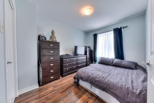 Chambre à coucher principale - 105 Rue Roland-Chagnon, Saint-Basile-Le-Grand, QC - Indoor Photo Showing Bedroom
