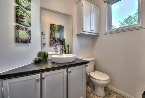 Salle d'eau - 306 Rue De Normandie, Sainte-Julie, QC - Indoor Photo Showing Bathroom