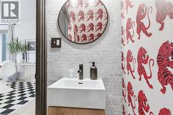 MAIN LEVEL 2 PC BATH - 