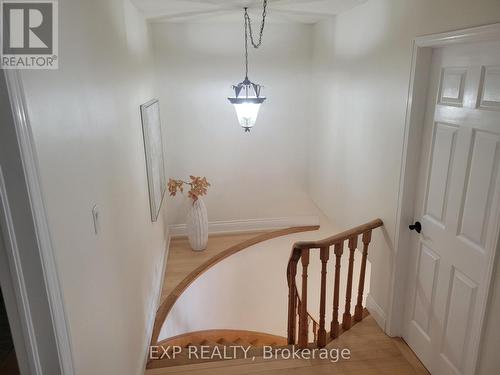 1104 Sawgrass Crescent, Mississauga, ON - Indoor Photo Showing Other Room