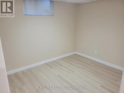 1104 Sawgrass Crescent, Mississauga, ON - Indoor Photo Showing Other Room