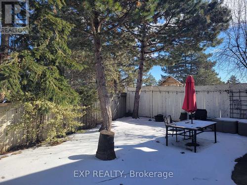 1104 Sawgrass Crescent, Mississauga, ON - Outdoor