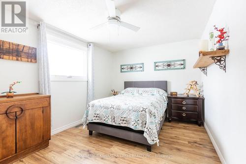 104 Cameron Drive, Kawartha Lakes (Fenelon), ON - Indoor Photo Showing Bedroom