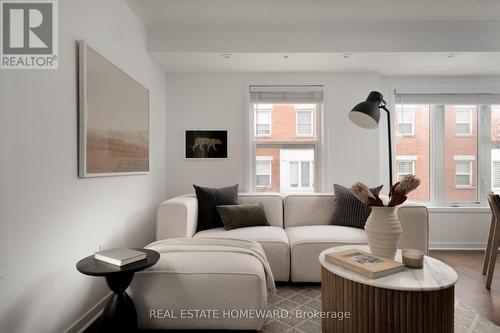 1 - 82 Munro Street, Toronto, ON - Indoor Photo Showing Living Room