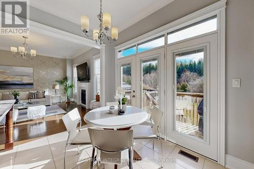 170 Crane Street, Aurora, ON - Indoor Photo Showing Dining Room