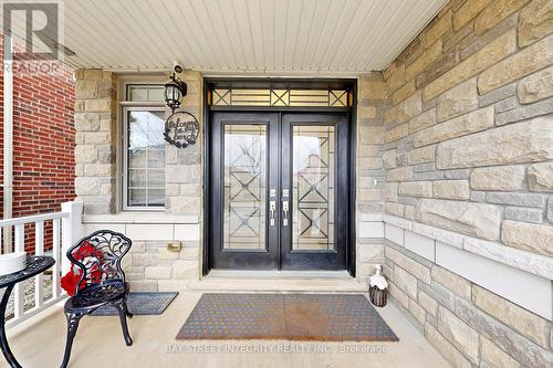 170 Crane Street, Aurora, ON - Outdoor With Exterior