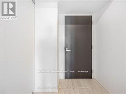 4211 - 197 Yonge Street, Toronto, ON - Indoor Photo Showing Other Room