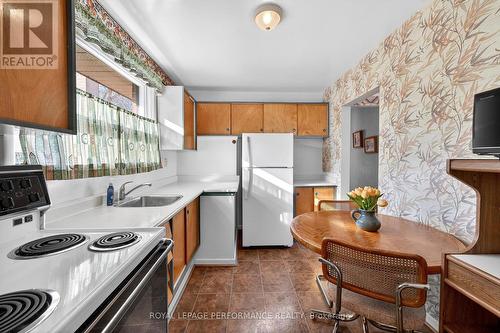 2 Littlewood Crescent, Toronto (Eringate-Centennial-West Deane), ON - Indoor Photo Showing Kitchen