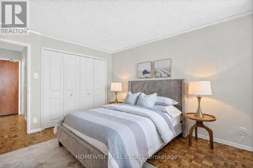 1807 - 914 Yonge Street, Toronto, ON - Indoor Photo Showing Bedroom