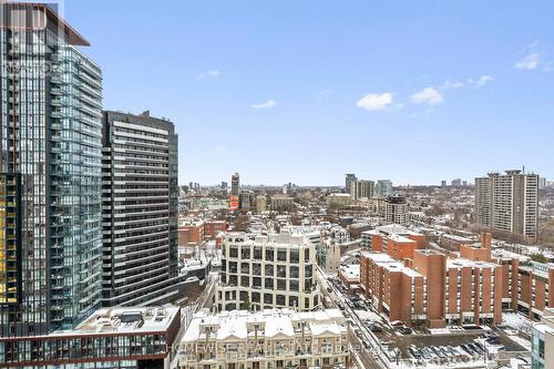 1807 - 914 Yonge Street, Toronto, ON - Outdoor With Facade