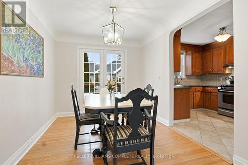 59 Oakley Crescent, Hamilton, ON - Indoor Photo Showing Dining Room