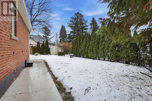 59 Oakley Crescent, Hamilton, ON - Outdoor