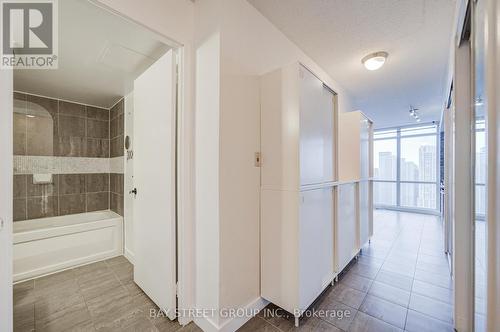 3716 - 11 Brunel Court, Toronto, ON - Indoor Photo Showing Other Room