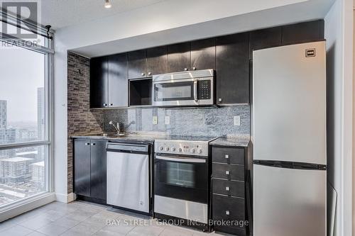 3716 - 11 Brunel Court, Toronto, ON - Indoor Photo Showing Kitchen With Upgraded Kitchen