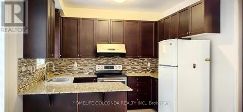 21 Chokecherry Crescent, Markham, ON - Indoor Photo Showing Kitchen With Double Sink