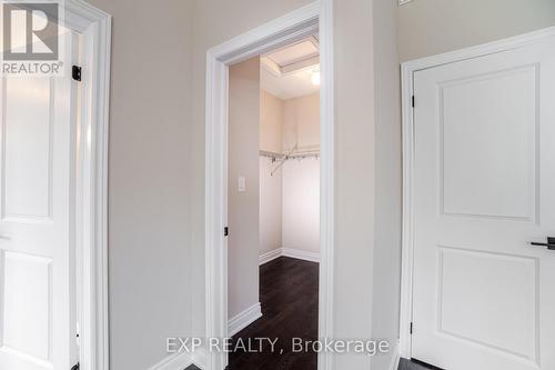 91 Clockwork Drive, Brampton, ON - Indoor Photo Showing Other Room