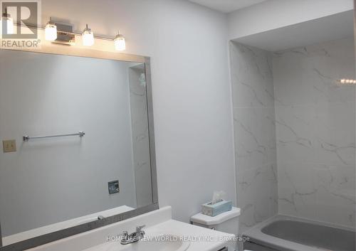 328 Port Royal Trail, Toronto, ON - Indoor Photo Showing Bathroom