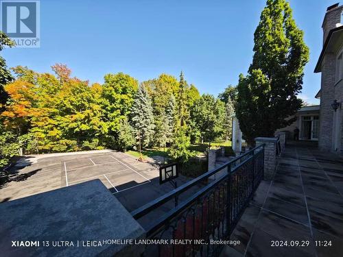 42 Maryvale Crescent, Richmond Hill, ON - Outdoor