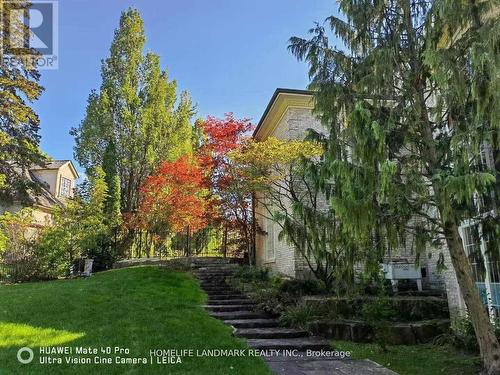 42 Maryvale Crescent, Richmond Hill, ON - Outdoor