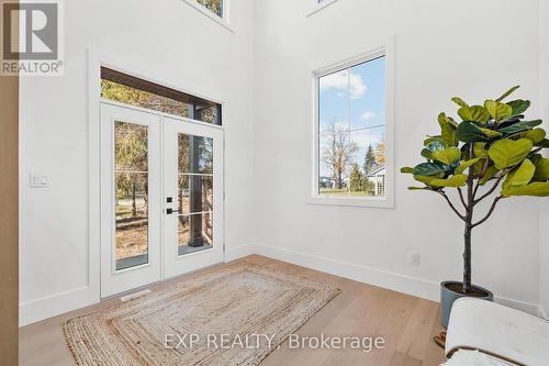1060 Walton Avenue, North Perth, ON - Indoor Photo Showing Other Room