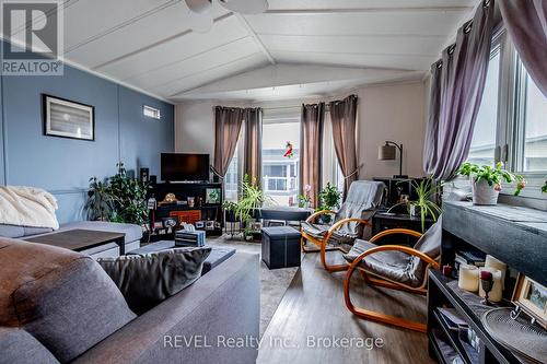 115 - 3033 Townline Road, Fort Erie (Black Creek), ON - Indoor